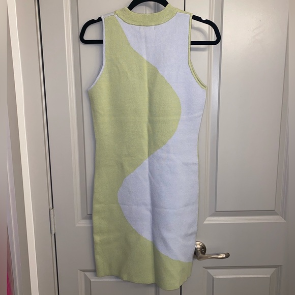 NWT Forever 21 Abstract Colorblock Sweater Dress - Picture 5 of 7
